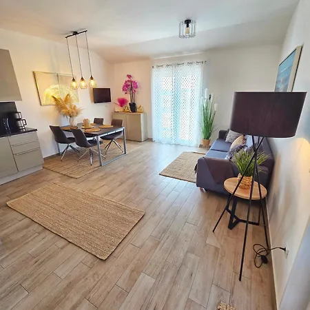 Bluebay Apartman Primosten