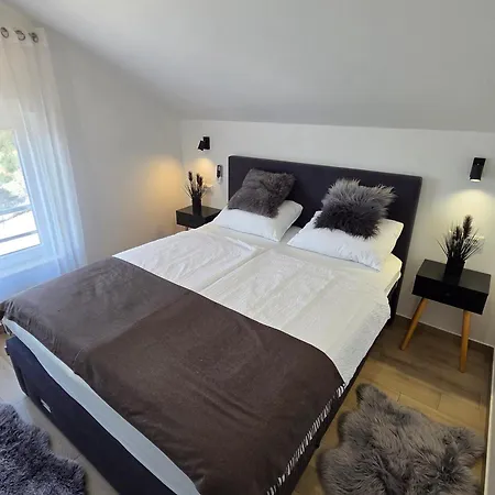 Bluebay Apartamento Primošten